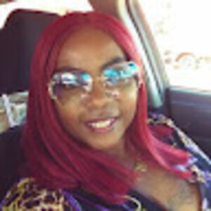 Meet your Posher, Yolanda